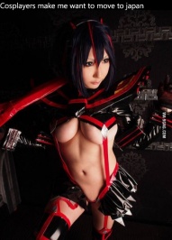Cosplayers make me want to move to japan.jpg