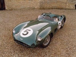car1_800.jpg