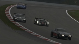 R18 TDI - Nurburgring - Traffic.jpg