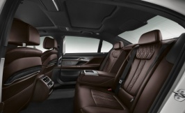 2016-BMW-750Li-xDrive-M-Sport-114-876x535.jpg 2016-BMW-750Li-xDrive-M-Sport-114-876x535.jpg