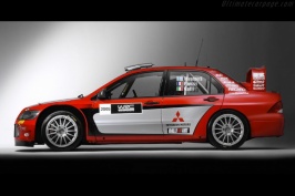 Mitsubishi-Lancer-WRC05.jpg