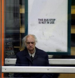 sad_old_man.jpg