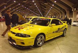 nissan skyline r33.jpg