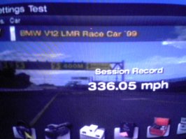BMW V12 LMR.JPG
