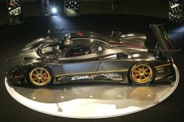 zonda R 1.jpg zonda R 1.jpg