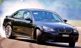 BMW m5 drift.jpg
