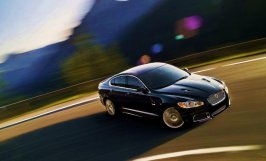 2010 Jaguar XFR drift - Copy.jpg