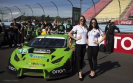 lambo girls and car pit walk cpyrt.jpg