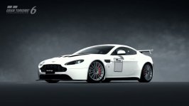 ASTON MARTIN V8 VANTAGE GT4.jpg