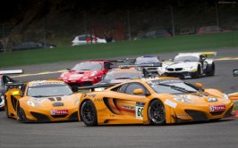 McLaren-MP4-12C-GT3-at-24-Hours-of-Spa-2011-widescreen-15.jpg