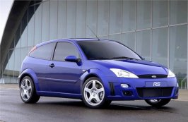 Ford_Focus_RS_(2).jpg