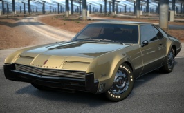 Oldsmobile_Tornado_Jay_Leno_'66.jpg