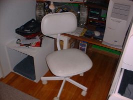 chair.jpg