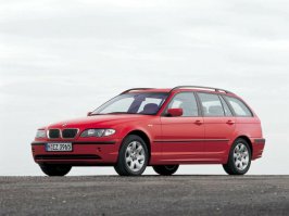 bmw-3series-084.jpg