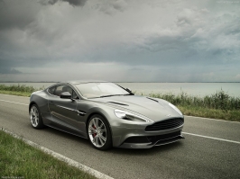Aston_Martin-AM_310_Vanquish_2013_1024x768_wallpaper_01.jpg