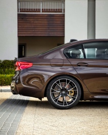 BMW-M5-Competition-F90-Macadamia-Metallic-Individual-09.jpg