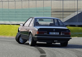 Screenshot_ad_bmw_m635_e24_kakucsring_16-2-120-20-40-21.jpg