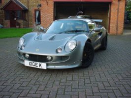 lotus elise.jpg