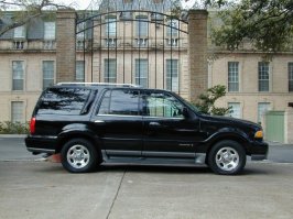 lincoln navigator stock .jpg