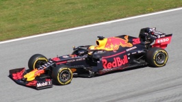 FIA_F1_Austria_2019_Nr._33_Verstappen_1.jpg