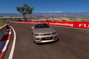 R33