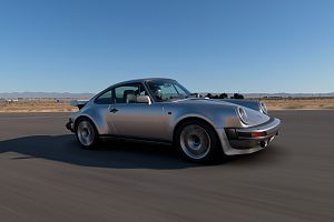 911