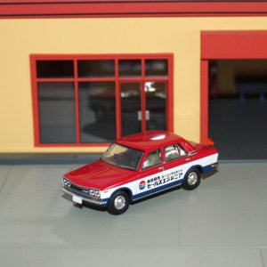 Nissan Bluebird 1300 Standard (Nissan Service)