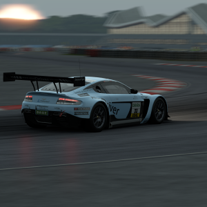 AM V12 Vantage GT3 / Stowe Circuit_2