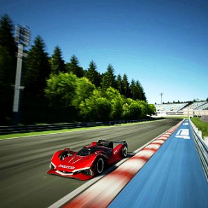 Mazda LM002 VGT on Midfield.jpg