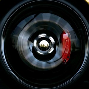 Aston Martin V12 Vantage (3).jpg