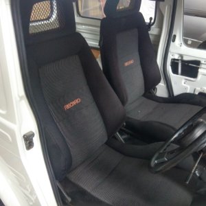 FrzGT's SJ20 Recaro Seat