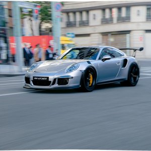 Porsche_Flyby.jpg