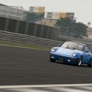 Porsche 930 Turbo - Dragon Trail 3.jpg
