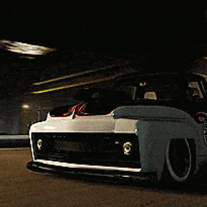 (GIF) Tim Vapid's abominable Slamvan Custom shows beauty in brute through an LSCM Test Track lap run