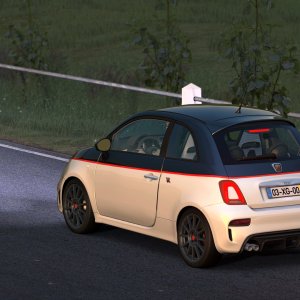 Screenshot_abarth_595_pista_deutschlandring_17-11-121-20-22-53.jpg