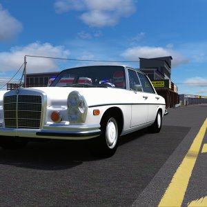 Screenshot_mercedes_300sel_princegeorge_9-2-122-21-46-36.jpg