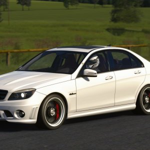 Screenshot_tw_mercedes_c63_arata_deutschlandring_12-2-122-18-58-11.jpg