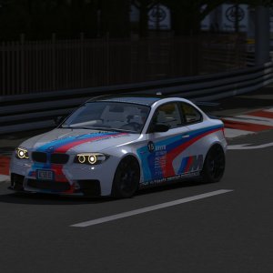 Screenshot_bmw_1m_kunden_reisen_verein_ddm_gt6_r246_29-2-122-8-16-52.jpg