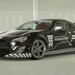 B&W Fanatec GRMN