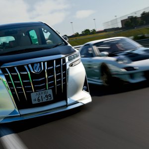 Taking on the Race of Turbo Sports Cars with a turbocharged 581 PP Alphard