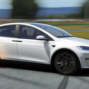 Screenshot_tesla_x_plaid_drift_12-0-124-19-37-12.jpg