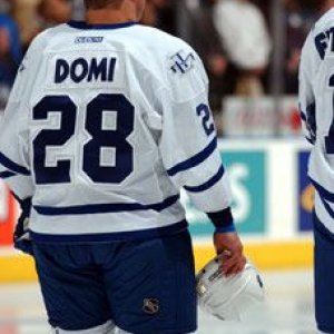 Tie Domi