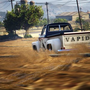 Cradle to the grave: Tim Vapid's abominable Slamvan Custom 4