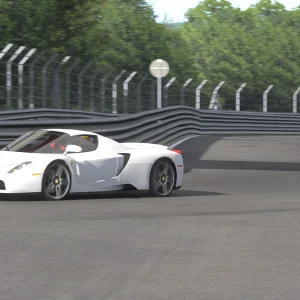 Screenshot_bg_ferrari_enzo_ks_nordschleife_6-6-126-19-57-6.webp