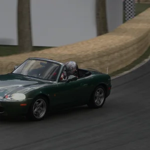 Screenshot_mp_mazda_mx5_nb1_g333_goodwood_hillclimb_5-9-126-20-6-49.webp