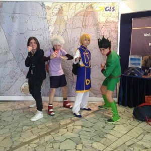 Jin from BlazBlue and Gon from Hunter x Hunter! I don't know who's the second one starting from the left, though. XP