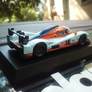 Aston Martin 007 LMP1 1/64 Kyosho