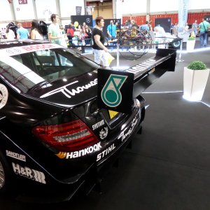 Mercedes C-Class DTM: Like my wing?