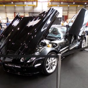 Mercedes SLR Mcclaren: Fully open for business. Literally