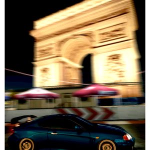 Hyundai Tiburon @ George V 07